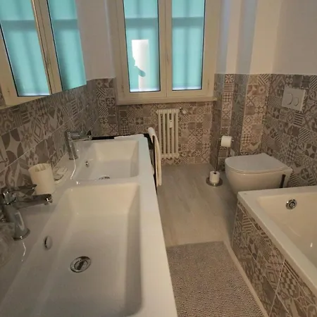 Luci A San Siro Apartment *